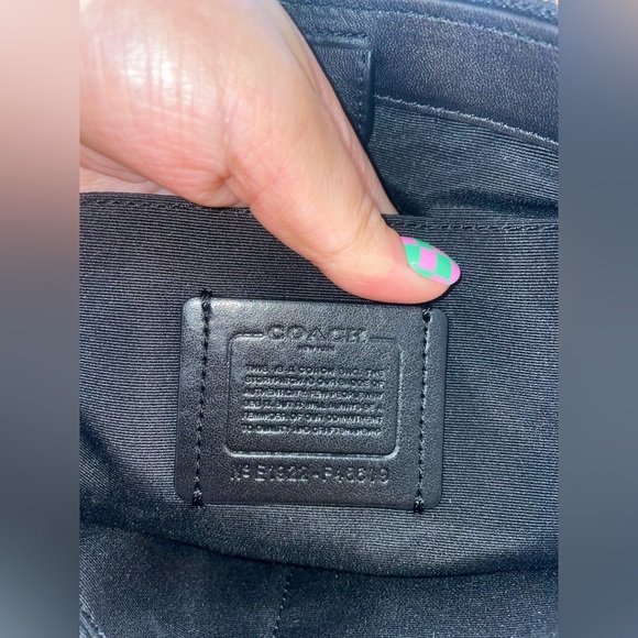 Brand New without tags Coach Black Crocodile Surrey Carryall Bag - Picture 11 of 13